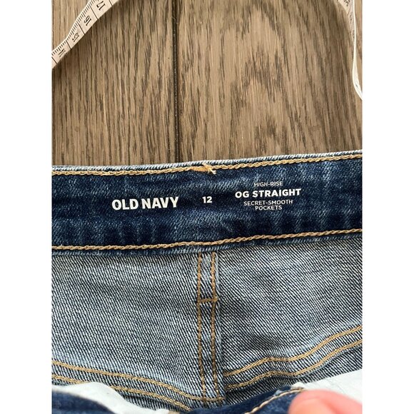 NWT Old Navy Womens High-Rise OG Straight Denim Shorts Size 12 With Frayed Hem - Picture 7 of 7